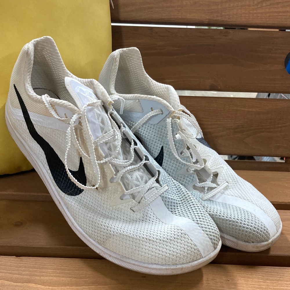 Nike Men's White Distance Track Spikes